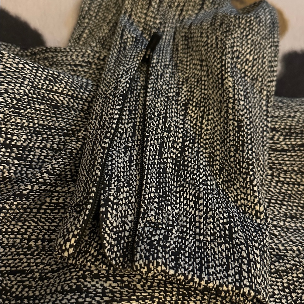 Athleta Delancey Skyline Textured Tight Black and White • NWT! - Picture 5 of 5